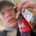 Знакомства: Матвей, 18 лет, Москва