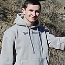 Знакомства: Джотаро, 18 лет, Нальчик