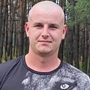 Знакомства: Дмитрий, 24 года, Омск
