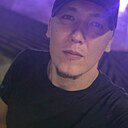 Знакомства: Maksim, 28 лет, Волжский