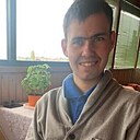 Знакомства: Рома, 26 лет, Катания