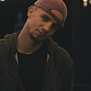 Знакомства: Илья, 27 лет, Калуга