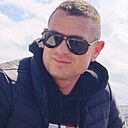 Знакомства: Антон, 42 года, Симферополь