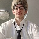 Знакомства: Артем, 18 лет, Сморгонь