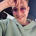 Знакомства: Андрей, 24 года, Муром