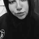 Знакомства: Ульяна, 23 года, Москва