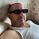 Знакомства: Рома, 40 лет, Москва