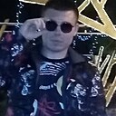 Знакомства: Илья, 24 года, Ялта