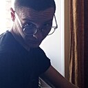 Знакомства: Павел, 22 года, Бийск