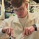 Знакомства: Александр, 19 лет, Серпухов