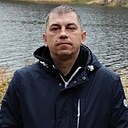 Знакомства: Олег, 45 лет, Великий Новгород