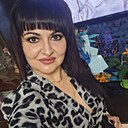 Знакомства: Анюта, 39 лет, Симферополь