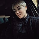 Знакомства: Тая, 26 лет, Магадан