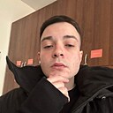 Знакомства: Дмитрий, 24 года, Москва