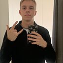 Знакомства: Влад, 27 лет, Симферополь