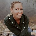 Знакомства: Юлия, 36 лет, Санкт-Петербург