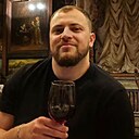 Знакомства: Максим, 29 лет, Мукачево