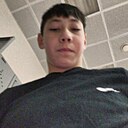 Знакомства: Ярик, 18 лет, Тюмень