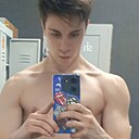 Знакомства: Илья, 18 лет, Хабаровск
