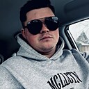 Знакомства: Денис, 28 лет, Боровичи