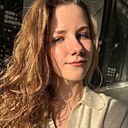 Знакомства: Полина, 18 лет, Москва