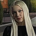 Знакомства: Викуся, 21 год, Москва