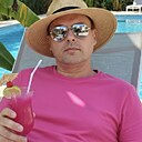 Знакомства: Кот Бегемот, 46 лет, Симферополь