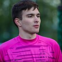 Знакомства: Дмитрий, 20 лет, Москва