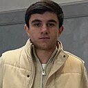 Знакомства: Макс, 22 года, Адлер