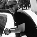 Знакомства: Антон, 36 лет, Брюховецкая