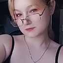 Знакомства: Вика, 18 лет, Серов