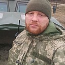 Знакомства: Олександр, 30 лет, Новояворовск