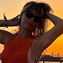 Знакомства: Арина, 40 лет, Нижний Новгород