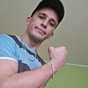 Знакомства: Денис, 24 года, Поличе