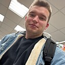 Знакомства: Daniil, 24 года, Шарья