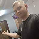 Знакомства: Дмитрий, 28 лет, Благовещенск