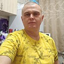 Знакомства: Юра, 33 года, Новопокровская
