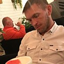 Знакомства: Сергей, 32 года, Первоуральск