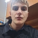 Знакомства: Дмитрий, 22 года, Кривой Рог