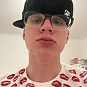 Знакомства: Саша, 18 лет, Мозырь