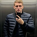 Знакомства: Игорь, 31 год, Москва