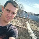 Знакомства: Максим, 42 года, Волжский