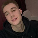 Знакомства: Кирилл, 21 год, Екатеринбург