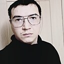 Знакомства: Макс, 26 лет, Губкинский