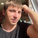 Знакомства: Виктор, 31 год, Краснодар