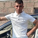 Знакомства: Артем, 31 год, Петропавловск