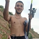 Знакомства: Артём, 34 года, Снежное