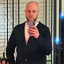Знакомства: Виктор, 32 года, Караганда