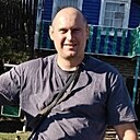 Знакомства: Александр, 27 лет, Новошахтинск
