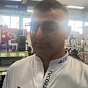 Знакомства: Джони, 35 лет, Красный Кут